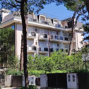 Arlecchino *** Milano Marittima